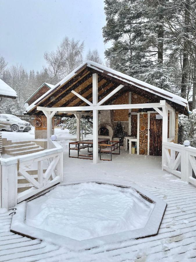 Chalet Mlyn Myhove Buitenkant foto